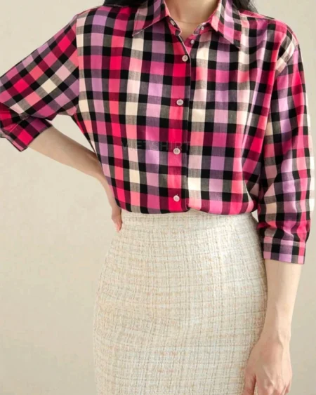 Alternative view of Vải may ca rô cotton màu đỏ hồng